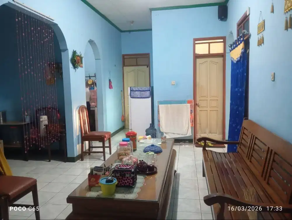 Dijual Rumah 2 Lantai di Mainroad Parakan Saat Bandung