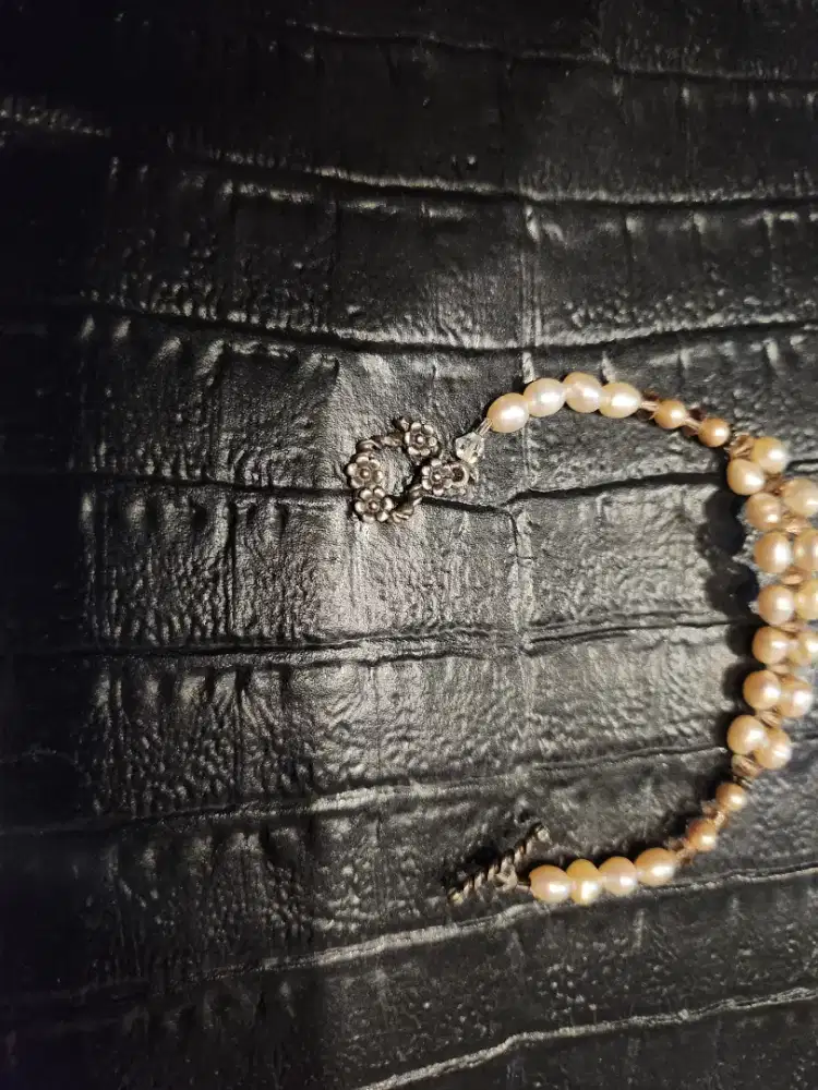 Gelang perak mutiara