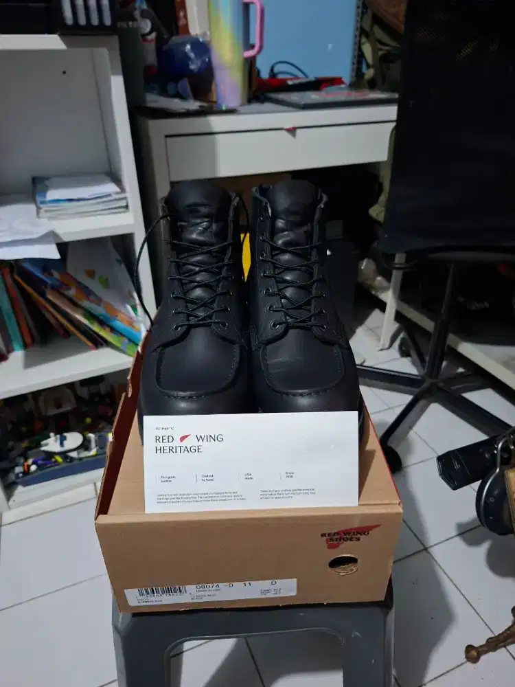 Sepatu Red Wing Shoes 8074 Classic Moctoe Black Original - Size 11D