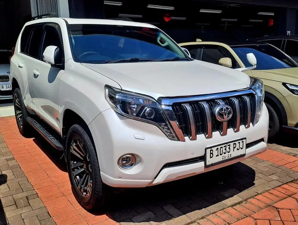 LANDCRUISER PRADO TXL 2014