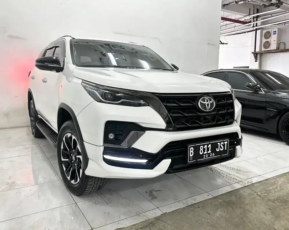 Toyota Fortuner VRZ GR sport 2021 AT