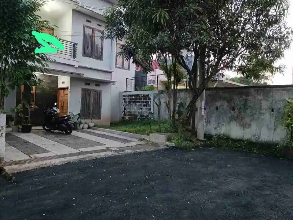 Rumah Komplek @Parakan Saat Cisaranten Endah Arcamanik Dekat Antapani Bandung