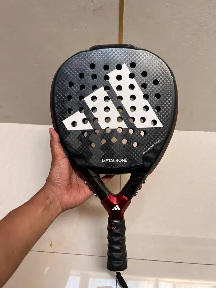 raket padel adidas metalbone ale galan 3.3 2024