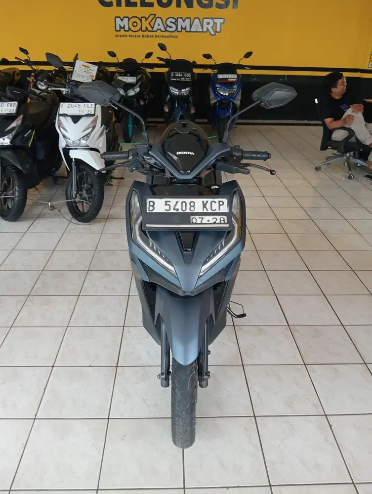 Honda Vario 125 ISS tahun 2023