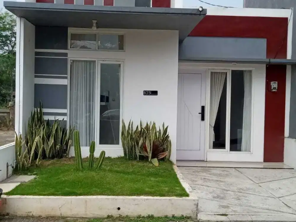 RUMAH MODERN LOKASI DEKAT EXIT TOL PAKIS