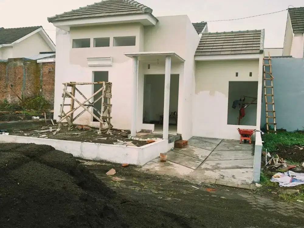 RUMAH 1 LANTAI LOKASI STRATEGIS DEKAT KAMPUS UNIKAMA