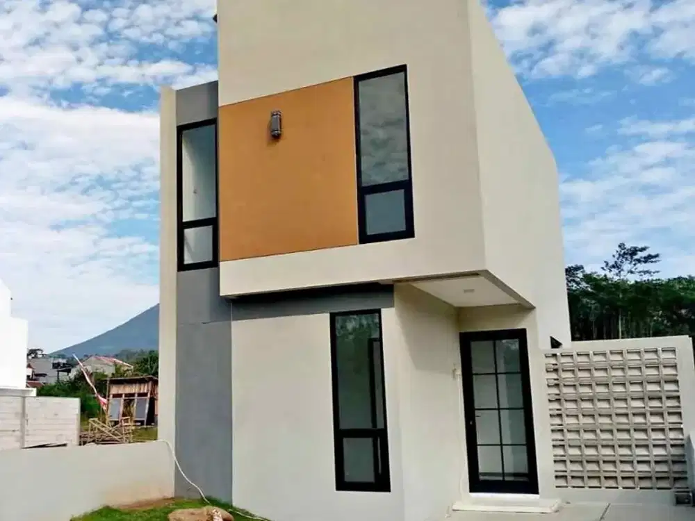 RUMAH 2 LANTAI MODERN MINIMALIS DI PANDANLANDUNG