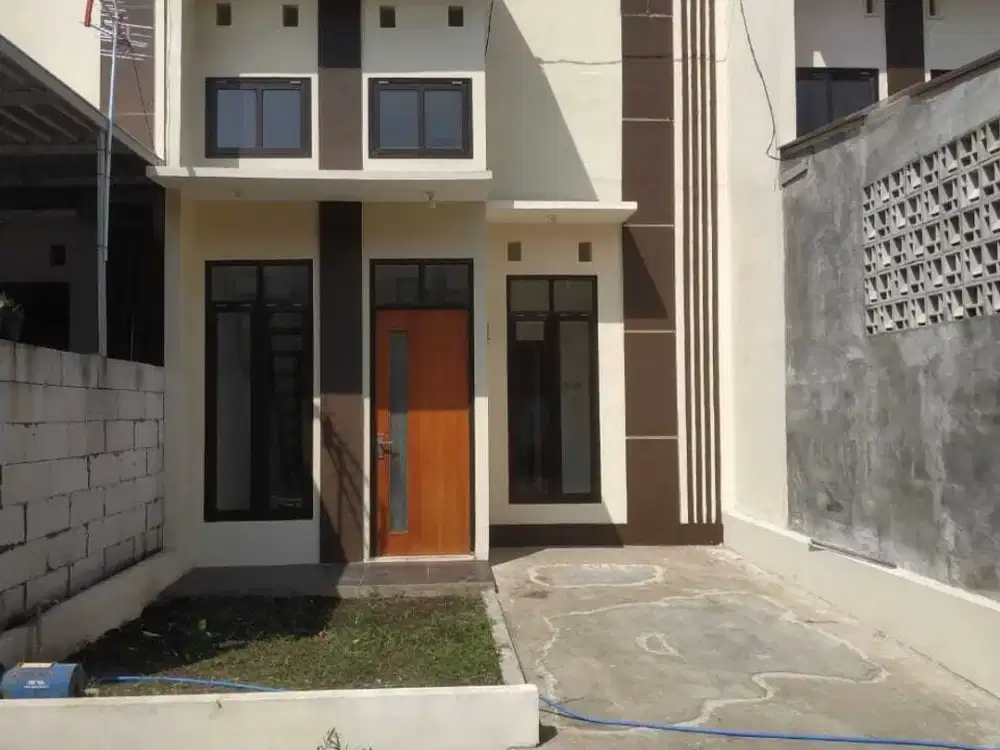 RUMAH 300 JUTAAN DEKAT EXIT TOL LAWANG