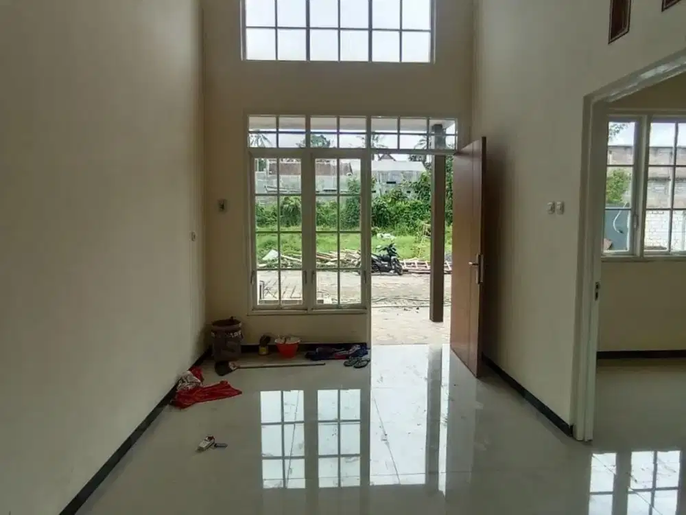 RUMAH KONSEP VILLA 1 LANTAI DI KOTA MALANG