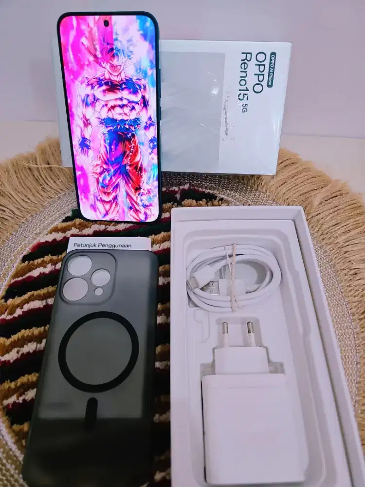 Oppo Reno 15 5G 12/256 Fullset Ori Garansi Bulan 1 2027