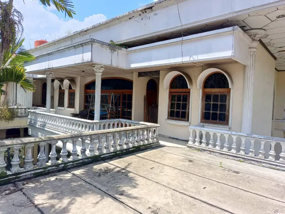 Dijual Rumah Luas Nyaman Terawat Di Tubagus Ismail Dekat Simpang Dago