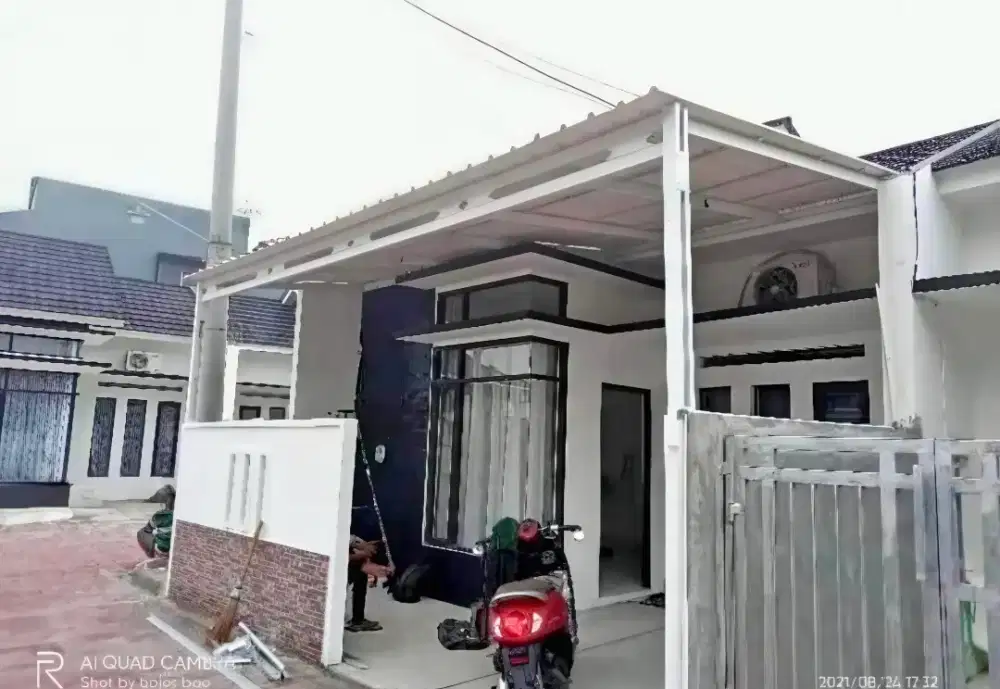 Pasang kanopi baja ringan