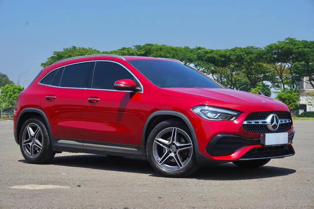 Mercedes Benz GLA200
AMG-Line H247 2021