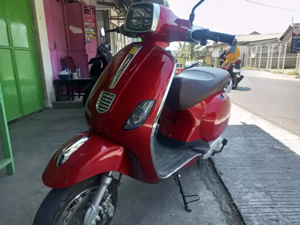 Vespa listrik U-Winfly T3