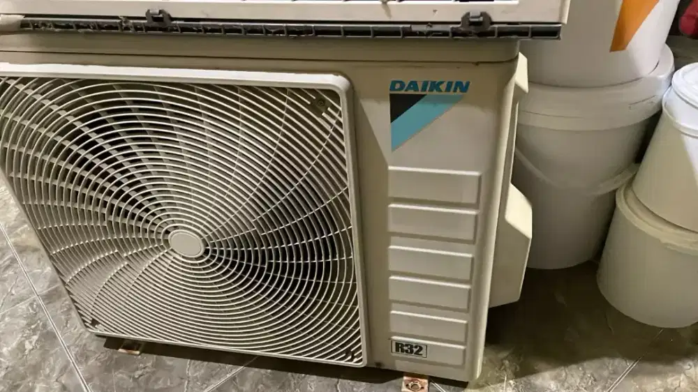 Menerima jual beli ac bekas borong atau satuan