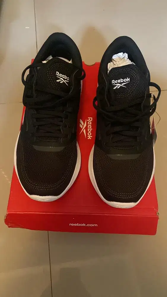 SEPATU REEBOK KONIDIS BARU