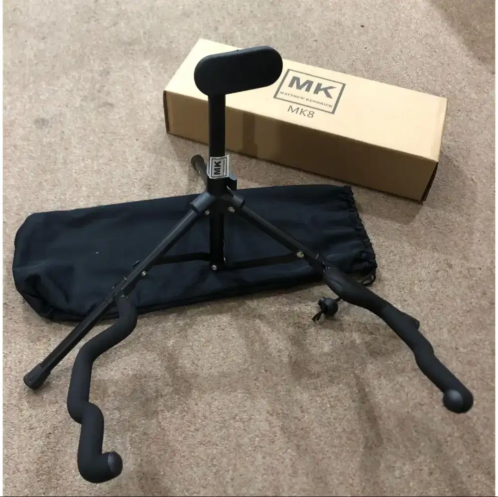 Stand gitar sesuai foto