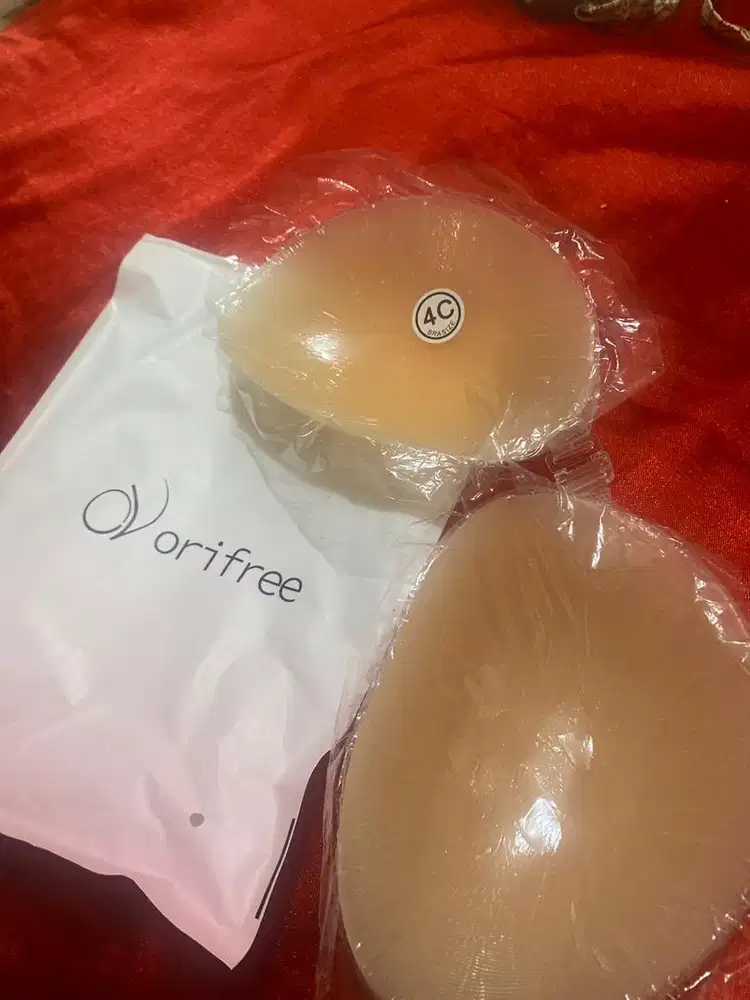 Orifree BH Silikon Untuk baju Sexy Salah ukuran 4C=38.