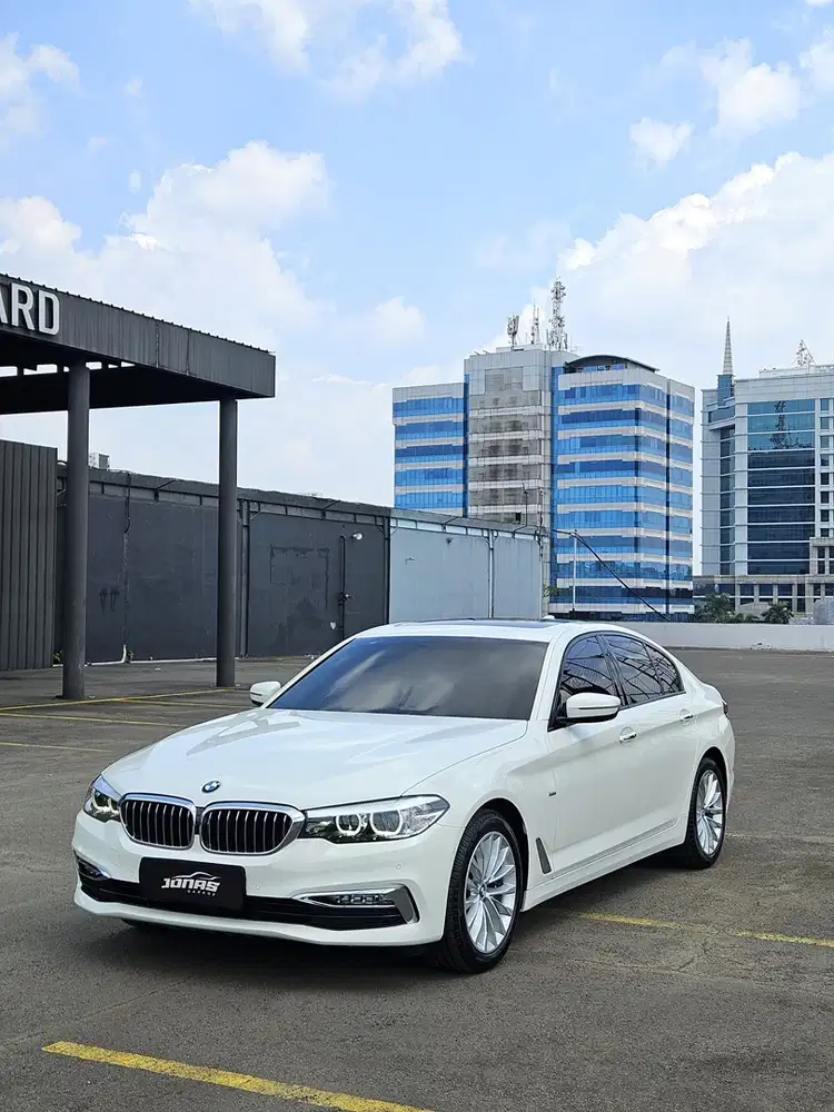 BMW 530i 2018 Bensin