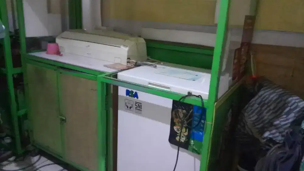 Gerobak Es Krim Durian 1 Sett Berikut Frizer 155 dan 330 ltr