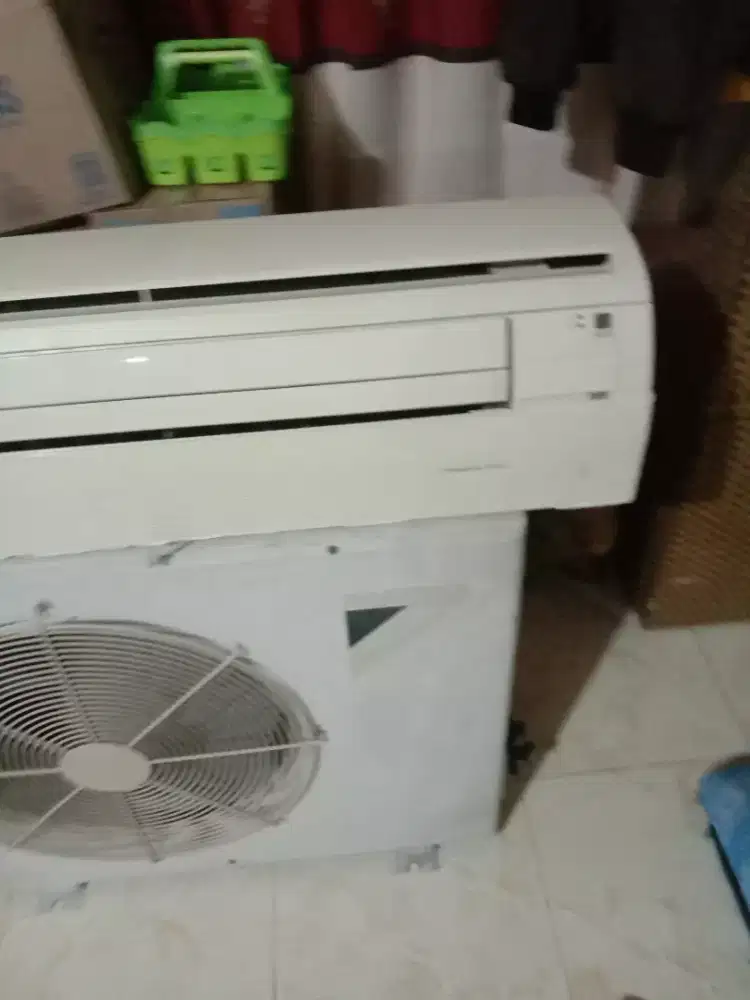 Menerima jual beli ac bekas borong atau satuan