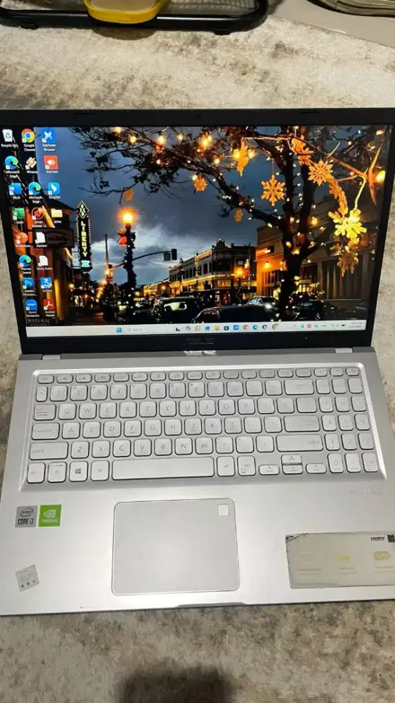 Laptop Asus Vivobook X515