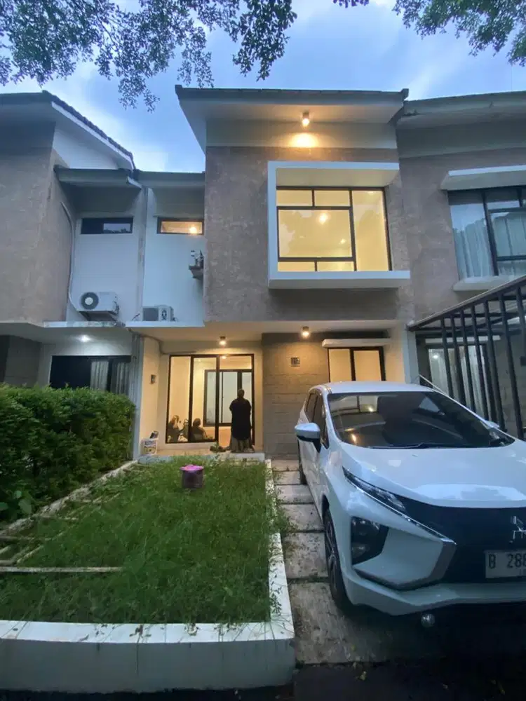 DIJUAL CEPAT BU RUMAH SECONDARY FRESH BARU SELESAI RENOV
