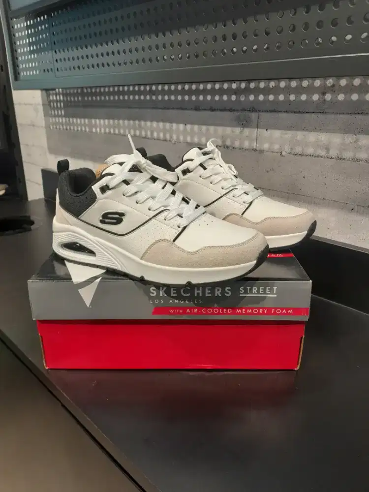 Skechers UNO Retro One