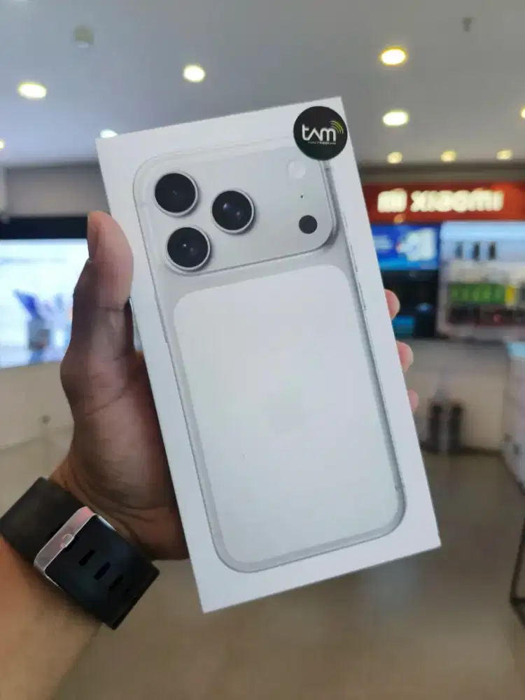 READY!!! IPhone 17 Pro 256GB New Segel Garansi iBox 1 Tahun