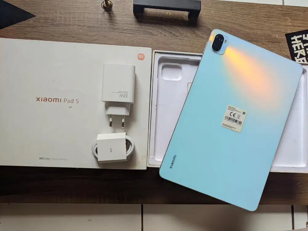 REDMI PAD SE 8,7 RAM 4/128 MULUS LENGKAP