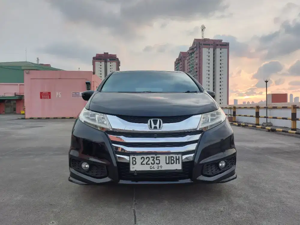Honda Odyssey 2.4 E Prestige 2014