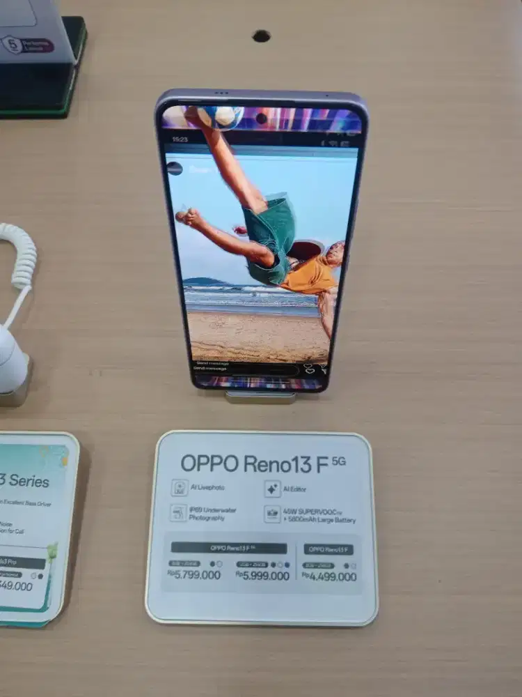 Oppo Reno13F 5G