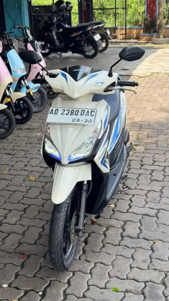 Vario 110 led 2015 fi