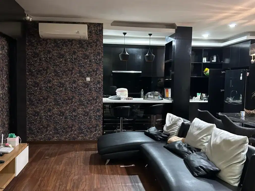 Dijual Rumah Strategis Dekat Pasar Modern di Sektor 9  Bintaro Ut-15733