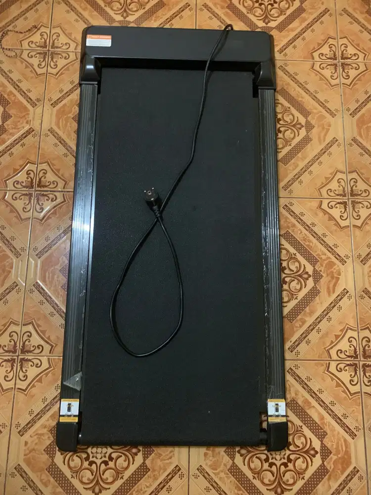 Treadmill / Walking Pad