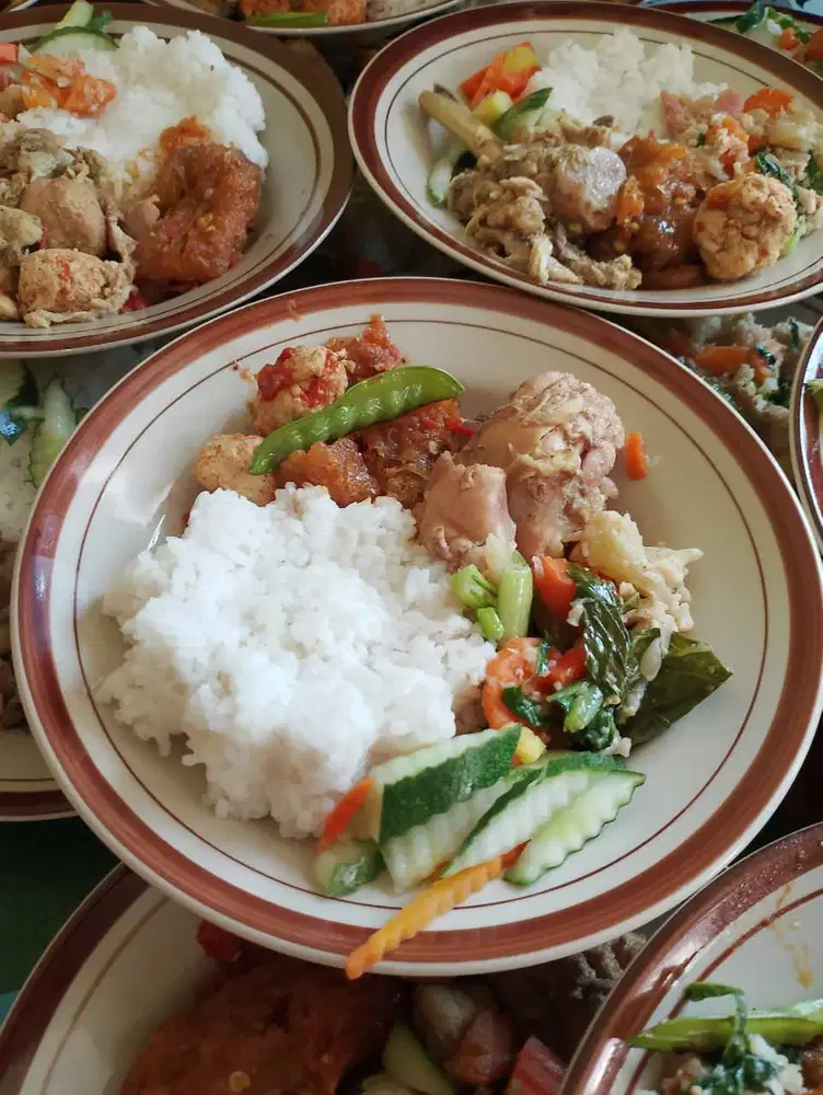 MENU RACIKAN PIRING TERBANG JOGJA