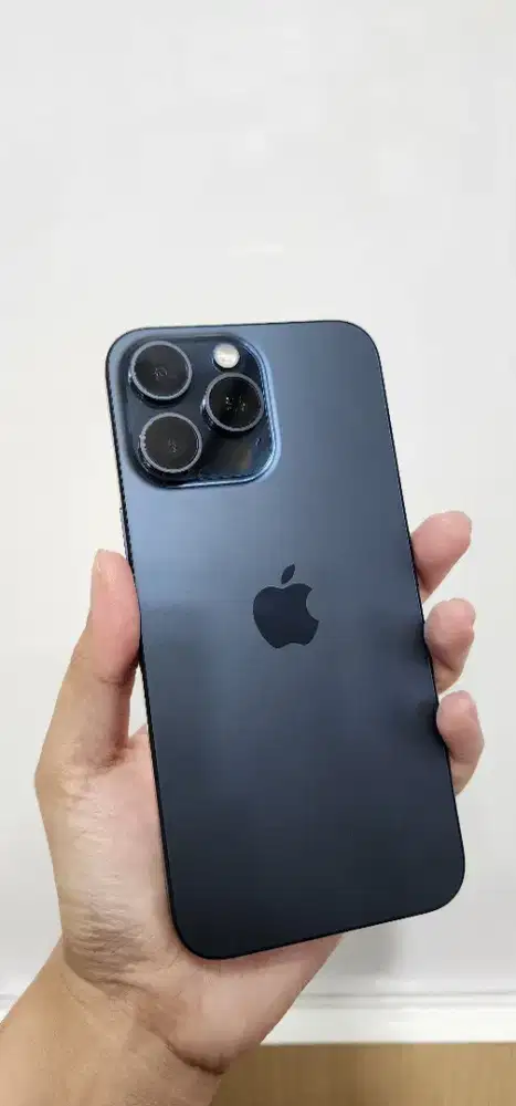 Iphone 15 pm 256 blue titanium
Ex ibox
