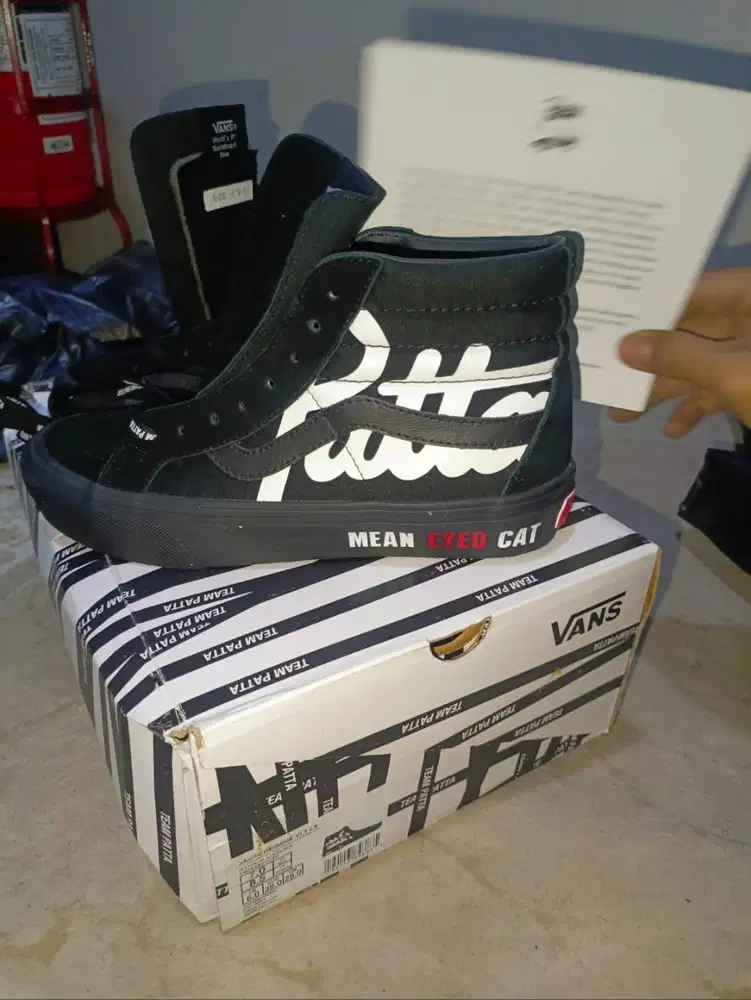 Sepatu Vans Sk8 Vault X Patta Black 2020 VN0A4BVH5X01