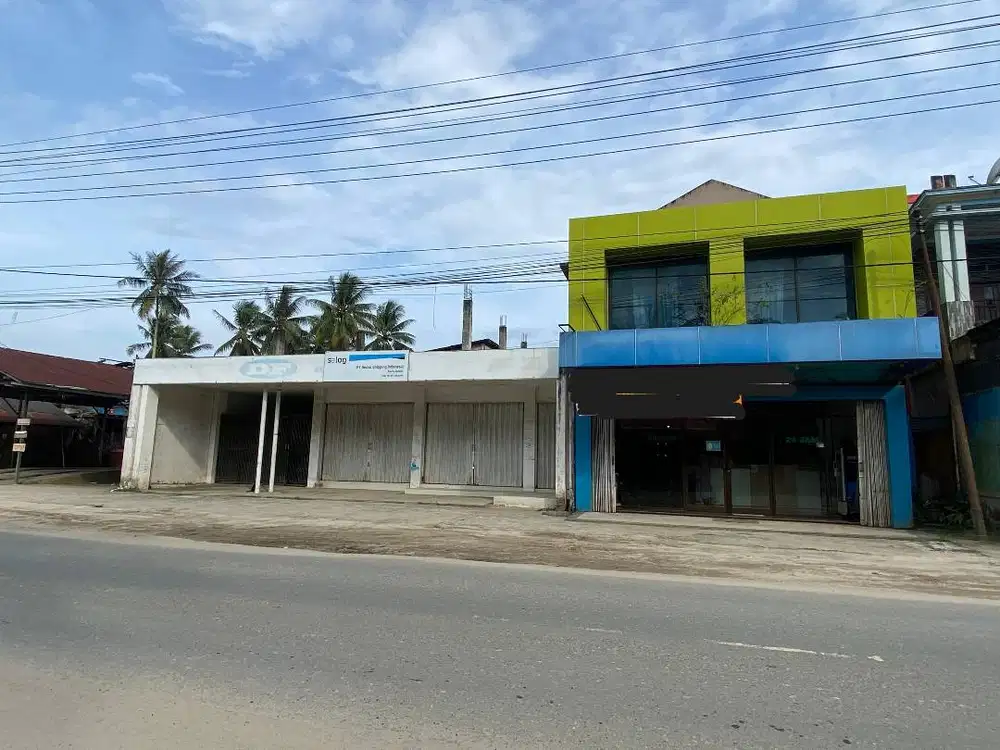 Jual  2 Ruang Usaha  pinggir jalan besar.