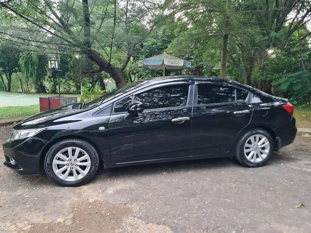 Honda Civic 2013 Bensin