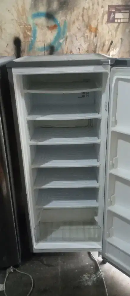 Freezer LG 6 rak infeter