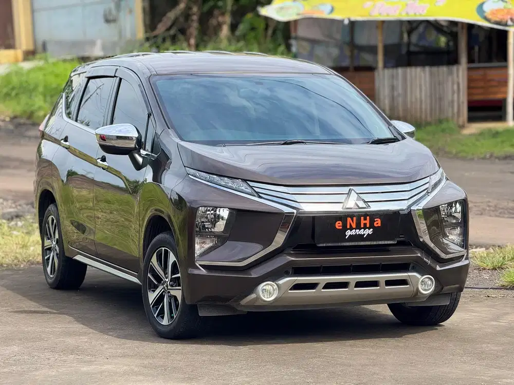 Mitsubishi XPANDER ULTIMATE 1.5 A/T 2019.. eNHa garage Semarang..
