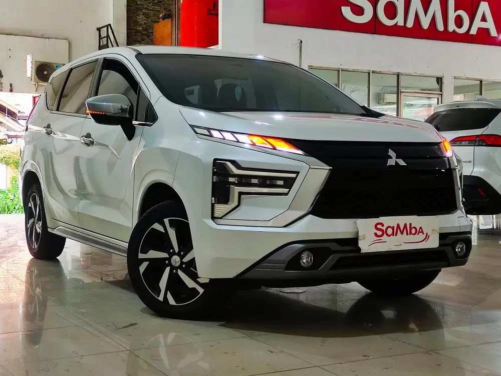 Xpander Ultimate AT 2022 Low KM