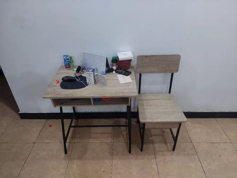 1 set meja dan kursi DREVO SD-5291 atau Set Study Desk SD-5921