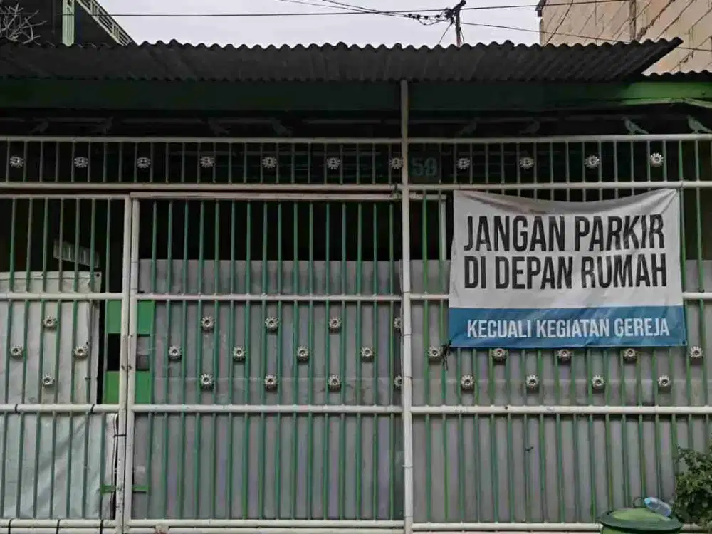 Dijual via lelang rumah di Petemon kuburan 59 Surabaya