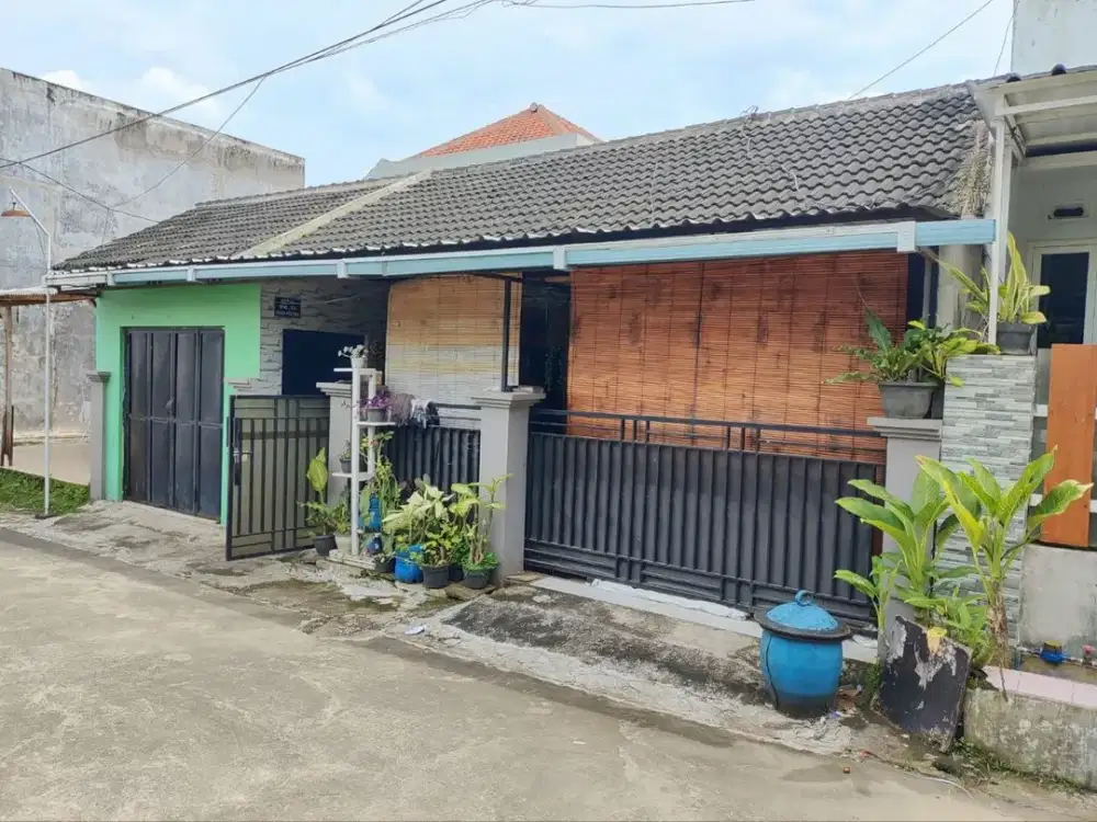 Dijual Rumah Selangkah ke Exit Tol di Pakisajajar Malang