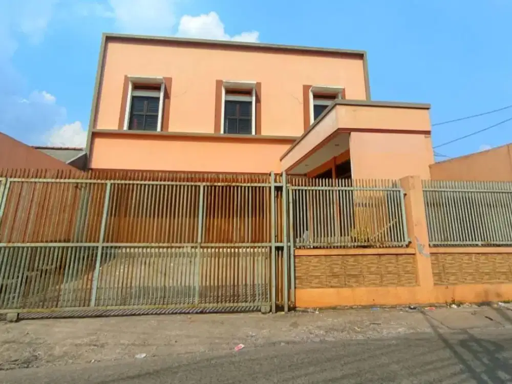 Dijual Ruko Gandeng 3 di Tapos Kebayunan siap pakai harga nego