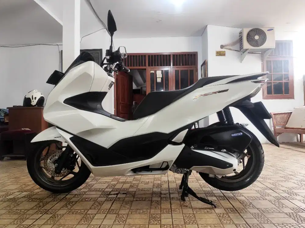 HONDA PCX 160 ABS 2024 KM 9 RB AN PAJAK ON