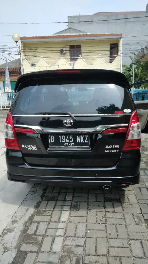 Toyota Kijang Innova 2015 Bensin