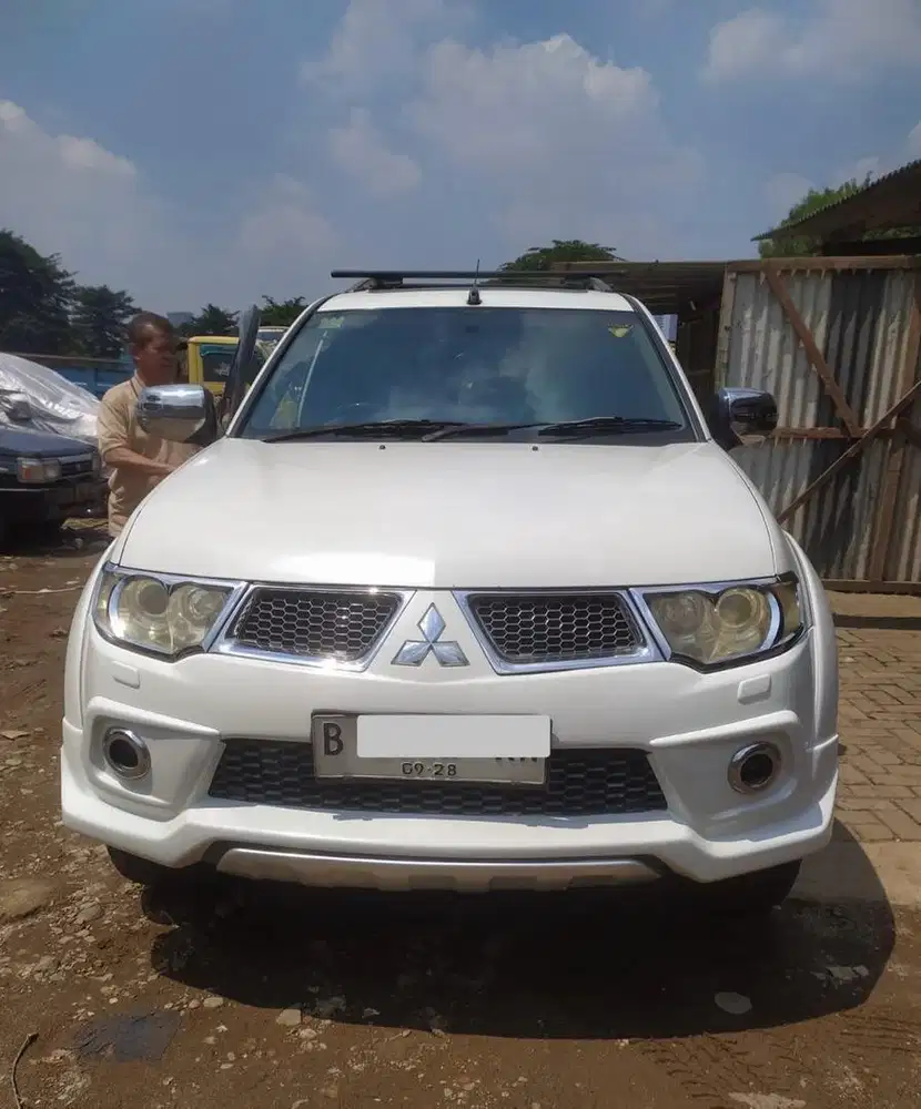 Pajero Sport Dakar Limited 2013 Solar A/T